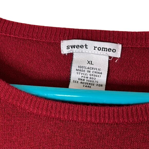 Sweet Romeo Red Cozy Long Sleeve Crew Neck Knit Sweater Size XL - Picture 3 of 4